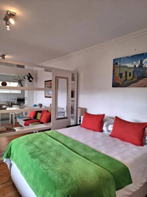 Camps Bay With Private Patio Apartamento Cidade Do Cabo