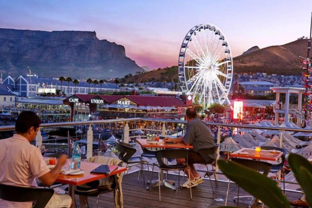 Camps Bay With Private Patio *
